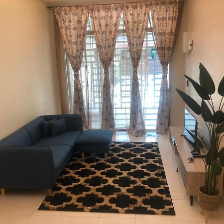 Seroja Homestay Malacca Eksteriør bilde