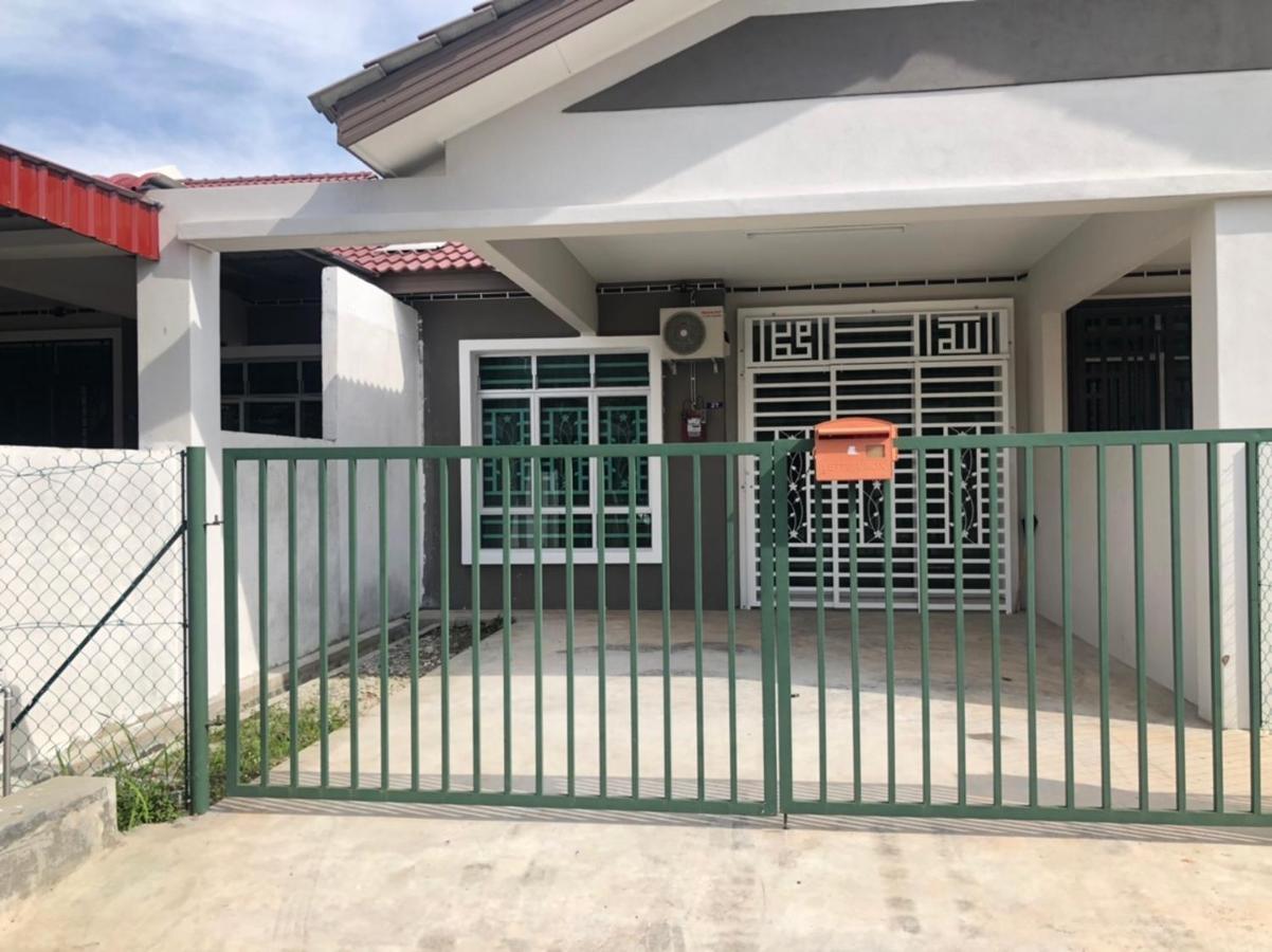 Seroja Homestay Malacca Eksteriør bilde